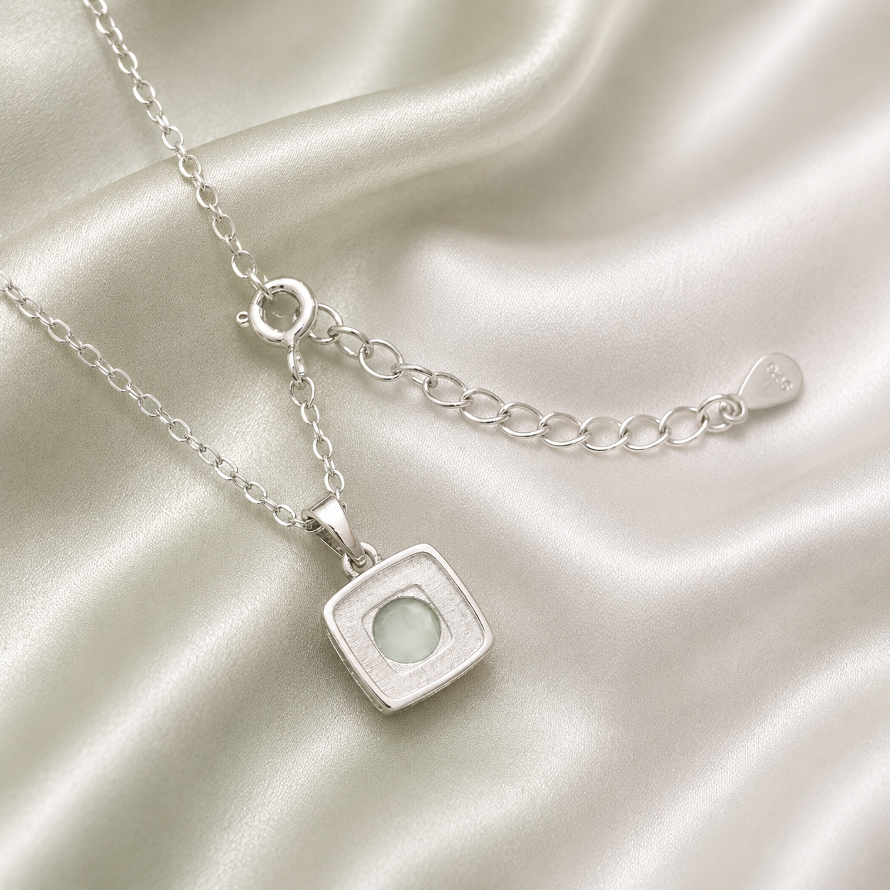 925 Sterling Silver Square Cushion Necklace Setting – back detail showing spring-ring clasp and extender chain